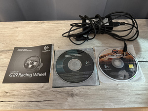Руль Logitech G27 + педали + КПП. (4 фото из 6)