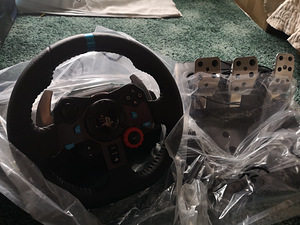 Logitech G29 Driving Force Wheel руль педали (2 фото из 5)