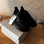 Новые кроссовки Adidas 46 размер (фото #3)