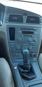 Volvo V70 (6 фото из 9)