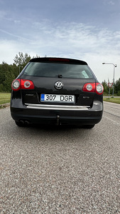 Volkswagen Passat (4 foto / 15)