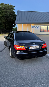 Mercedes Benz E250 2009 a (3 foto / 4)