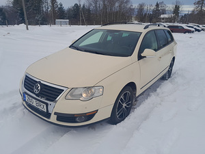 Volkswagen Passat (2 foto / 6)