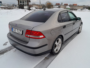 Saab 9-3 (6 foto / 7)