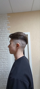 Juuksur (2 foto / 3)