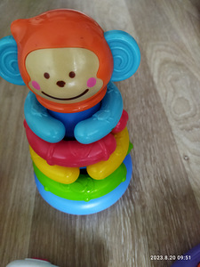 Игрушки для малышей (3 фото из 7)