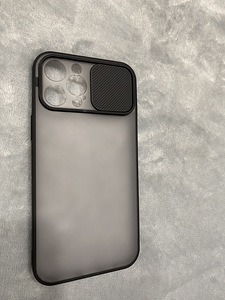 Ümbris Apple 12 pro max (2 foto / 2)