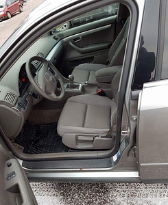 Audi A4 Avant 75 kW (2 foto / 9)