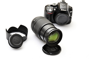 DSLR NIKON D5300 Kit + lense Nikkor 18-105 VR 3.5-5.6 (5 foto / 7)