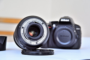 DSLR NIKON D5300 Kit + lense Nikkor 18-105 VR 3.5-5.6 (6 foto / 7)