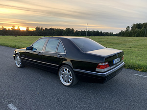 Мерседес-Бенц S500 W140 (5 фото из 13)