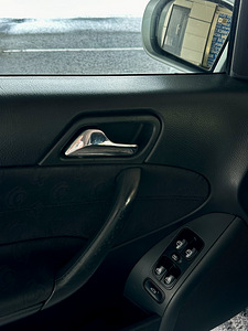 Mercedes-Benz C 180 1.8 105kW (13 foto / 15)