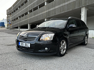 Toyota Avensis 2.2d (130kw) (3 foto / 12)
