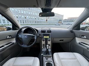 Volvo c30 2.0d 100kW (11 foto / 12)