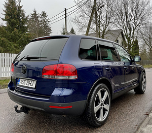 Volkswagen Touareg Exclusive Black Edition 3.0 V6 TDI 165kW (4 foto / 11)