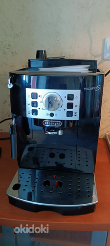 DeLonghi Magnifica S ECAM21.112.B automaatne kohvimasin. (foto #2)