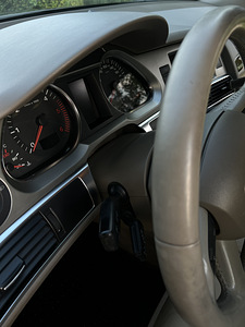 Продам Audi A6 3.0 Quattro (9 фото из 13)