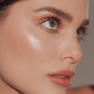 RÓEN RÓGLOW skin stick highlighter (8 foto / 8)