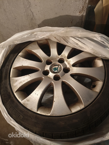 Originaal Škoda valuveljed suverehvidega