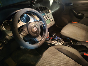 Seat altea 2,0 103kw (5 foto / 8)