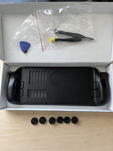Steam deck LCD 64GB + SD256GB + adapter (4 foto / 7)