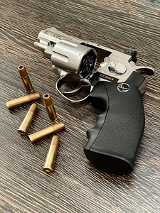 Dan Wesson. 177 cal (4,5 mm) (1 foto / 2)